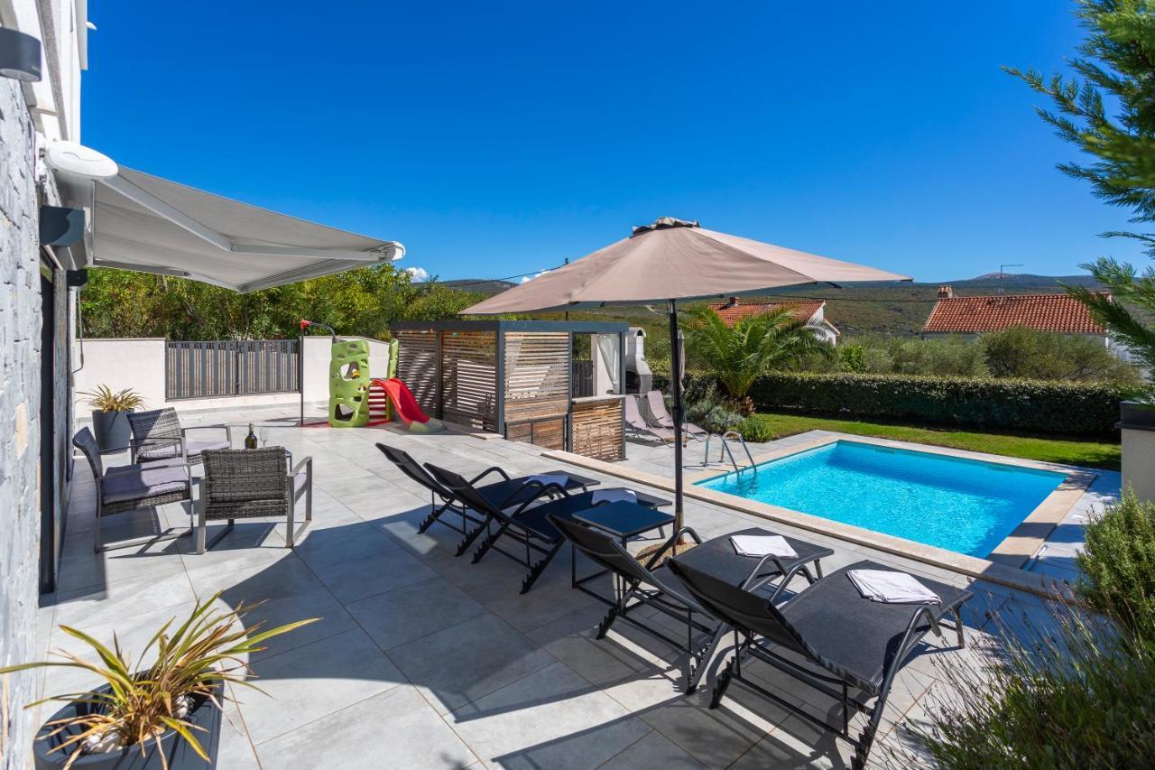 Sun & Sea Villa Корнич Екстер'єр фото
