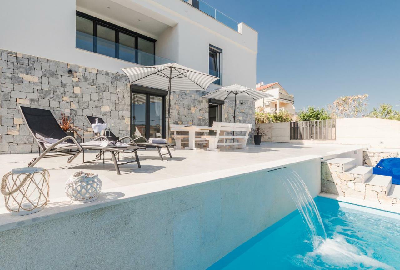 Sun & Sea Villa Корнич Екстер'єр фото